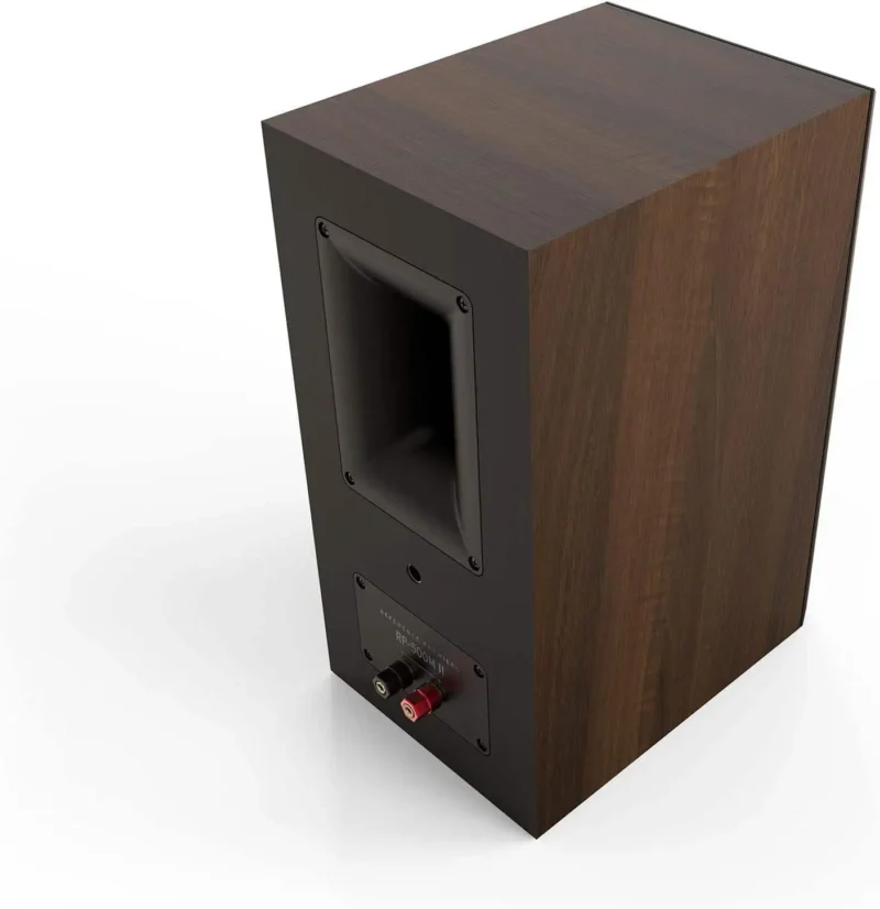 Klipsch Reference Premiere RP-500M II Bookshelf Speaker Pair with Larger 90° x 90° Hybrid Tractrix® Horn, 1” Tweeter, 5.25” Cerametallic Woofers for Room-Filling Home Theater Sound in Walnut - Imagem 4